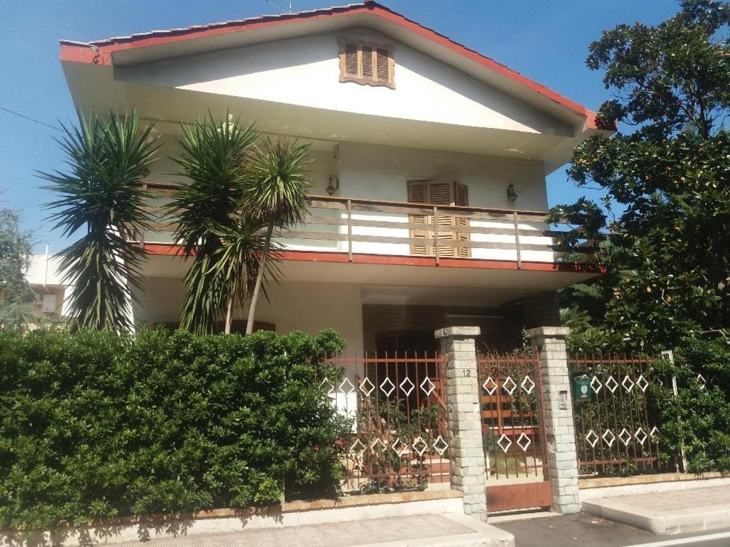 Villa Residenza Nisio Bari Exterior foto
